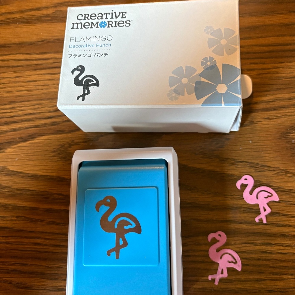 Flamingo Decorative Punch